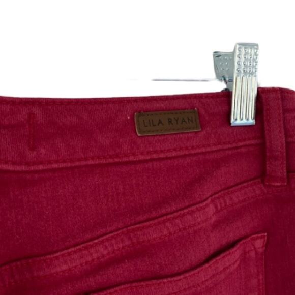 Lila Rose Born In Red Jeans Size 28 - Picture 6 of 7